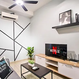 Arte Klcc Designer By Cobnb Apartment Kuala Lumpur