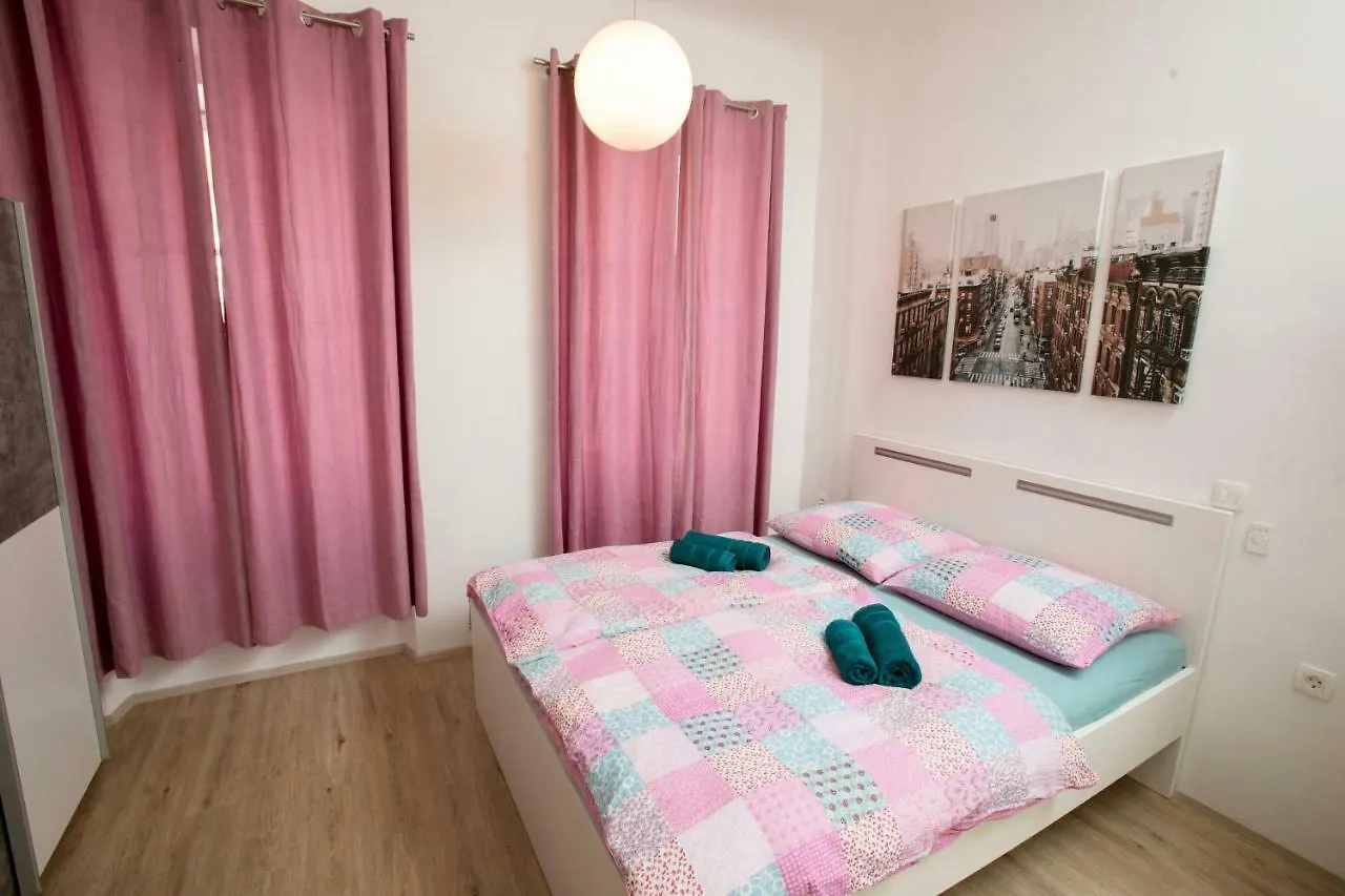 Apartment Optim Lubiana Slovenia