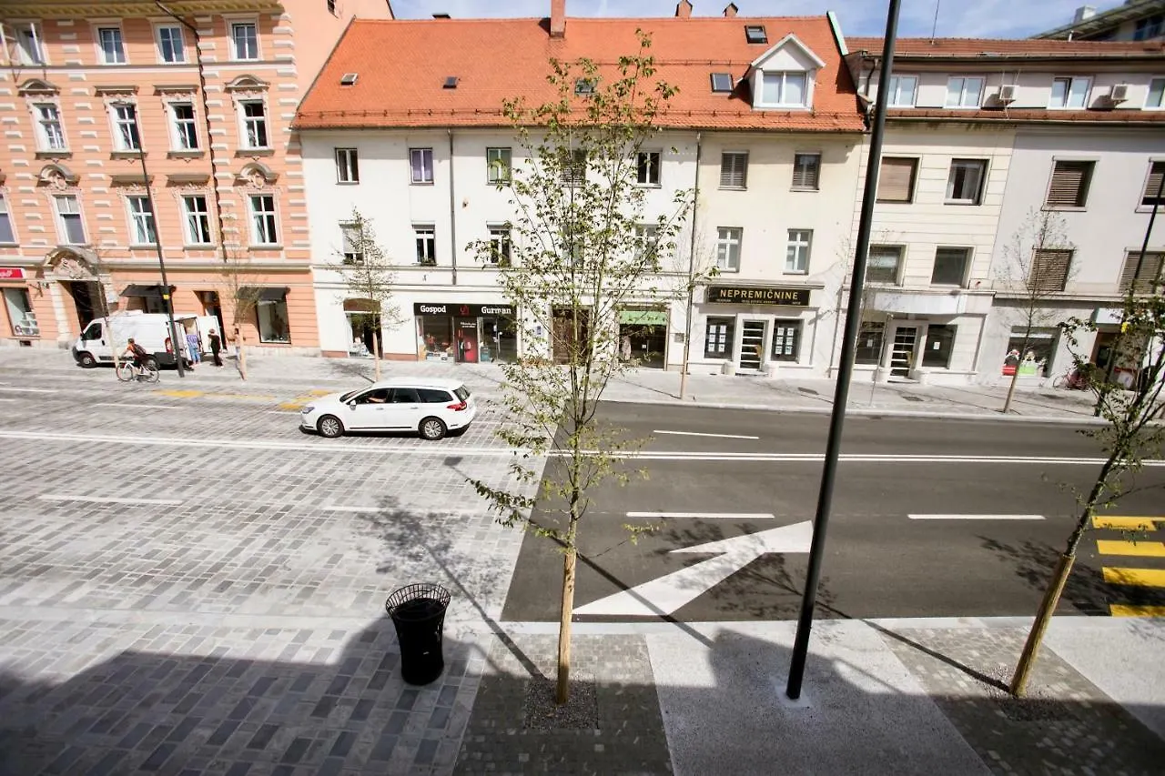 Apartment Optim Ljubljana