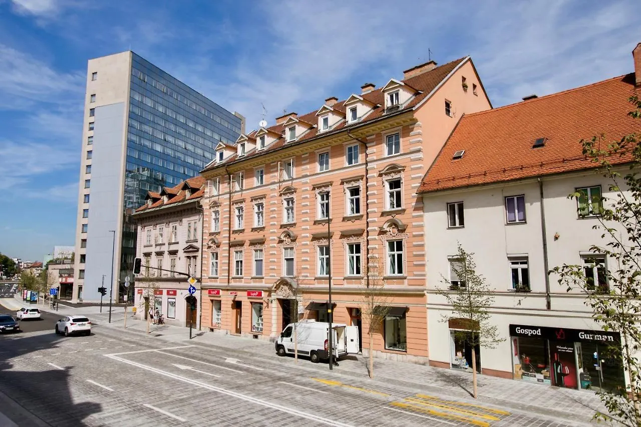 Apartment Optim Lubiana